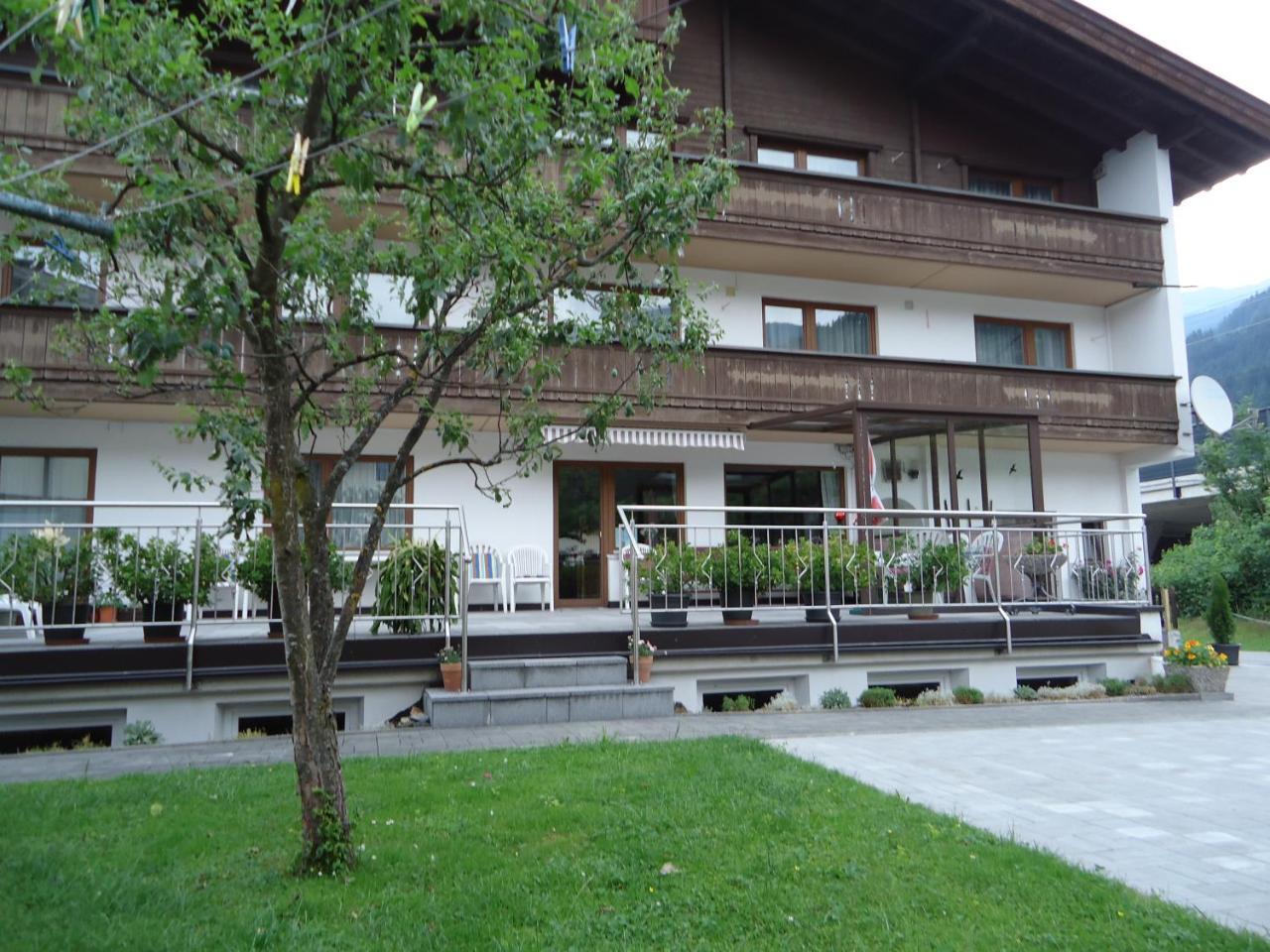 Gaestehaus Birkenheim Цел ам Цилер Екстериор снимка